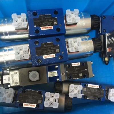 深度解析A10VSO18DFR1/31R-PPA12N00變量柱塞泵在液壓系統(tǒng)中的應(yīng)用與優(yōu)勢